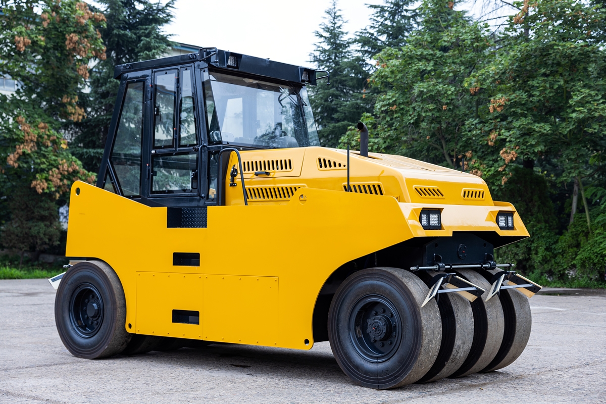 雙膠輪座駕壓路機(jī)BM2030